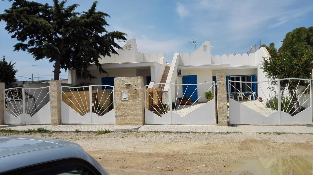 Sule Mare Ientu Lägenhet Porto Cesareo Exteriör bild