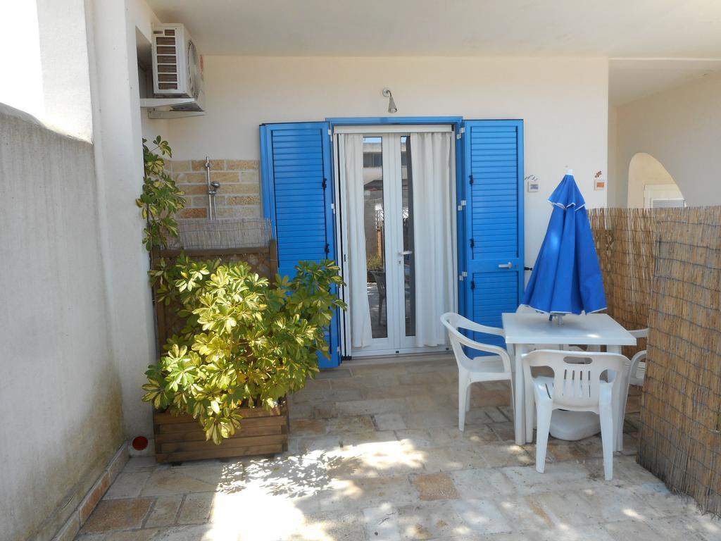 Sule Mare Ientu Lägenhet Porto Cesareo Exteriör bild